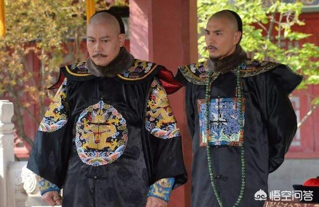 军机大臣和亲王,都是清朝皇帝的心腹,到底谁的权力更大一些？