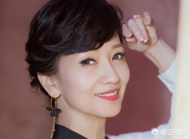 笼中的金丝雀by蓝色雨txt:赵雅芝当年是如何从小剧务开始一步步红起来的？