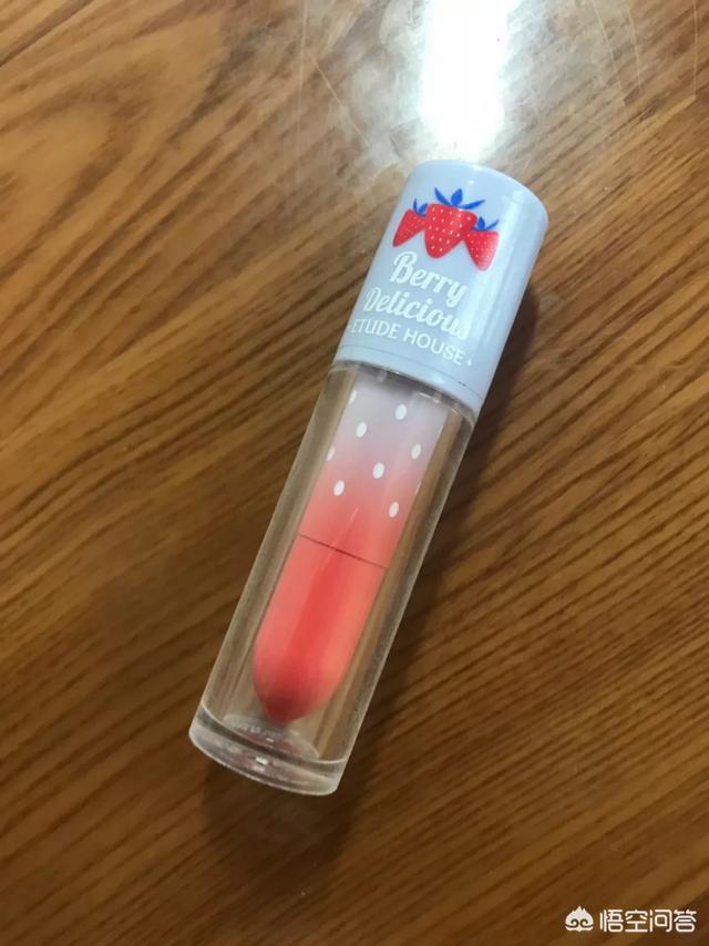 红色珊瑚的夏天:有什么适合夏季的口红推荐吗