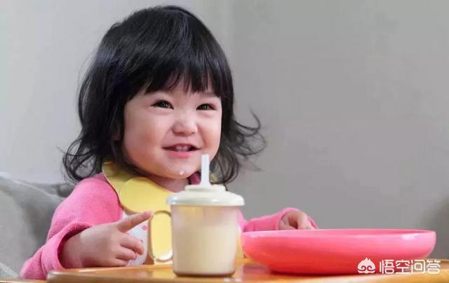 十一个月宝宝吃几餐辅食？