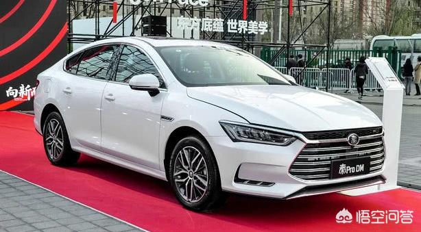有哪些落地15万,外观好看,适合家用的车？