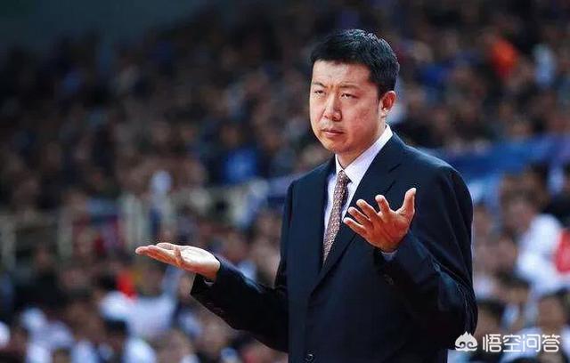 李楠军衔:作为前八一队球员，中国男篮主教练的李楠是什么级别工资待遇如何