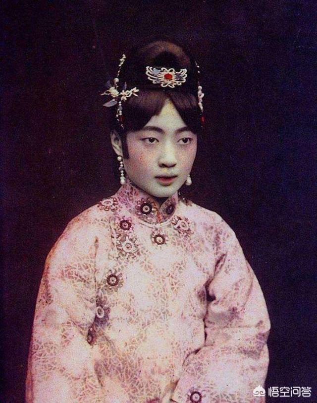 清朝人图片 女子，颜值低还是拍照技术差为什么清朝的后妃们颜值基本都不在线