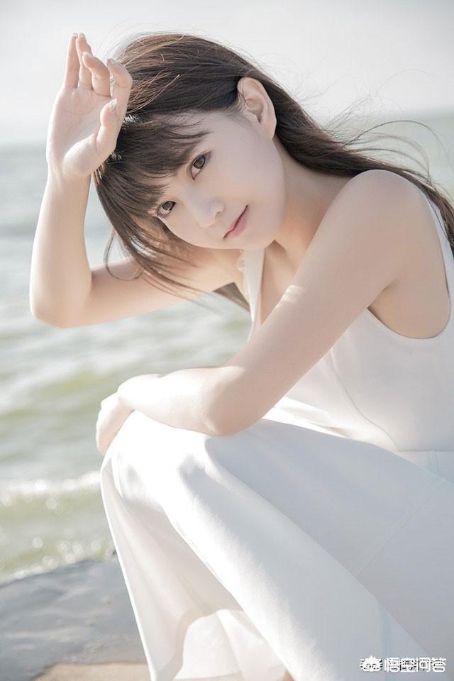 周楚楚透视装:媳妇或女朋友穿得太性感，你愿意让她们出门吗？
