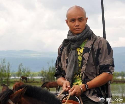 乐嘉结婚了吗:乐嘉当年为啥离开《非诚勿扰》？现在的他怎么样了？
