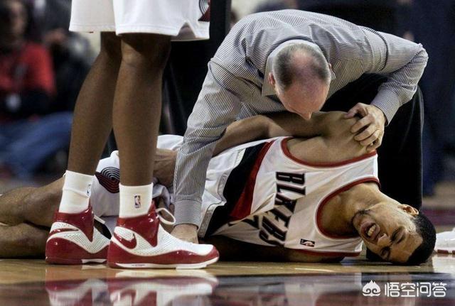康乃狄克鬼屋事件:NBA历史上有像勇士一样，把超级巨星用废的队伍吗？