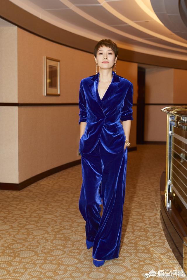 短发型女图片<a href=https://maguai.com/list/50-0-0.html target=_blank class=infotextkey><a href=https://maguai.com/list/50-0-0.html target=_blank class=infotextkey>时尚</a></a>气质:女生短发想烫发，除了纹理烫，还有哪些<a href=https://maguai.com/list/50-0-0.html target=_blank class=infotextkey><a href=https://maguai.com/list/50-0-0.html target=_blank class=infotextkey>时尚</a></a>不老气的烫发？(除了纹理烫还有什么烫)