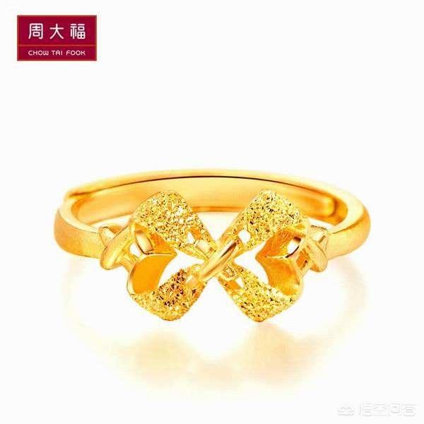 足金手镯多少钱一克,周大福足金手镯多少钱一对？