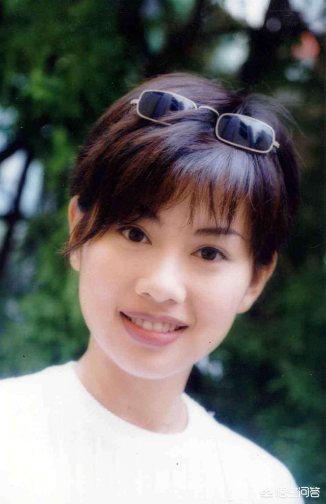 袁洁莹图片:历经18段情史，52岁郭富城和网红“老少恋”，是真爱吗？