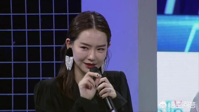 戚薇怼鲍云:《最强大脑》戚薇怼鲍云，称别含沙射影，到底是什么情况