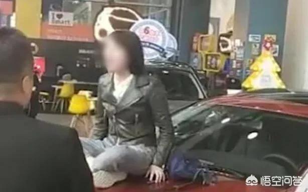 66万奔驰事件,当事人是否该要求对方赔付三倍金额以作惩戒,维护消费者尊严？