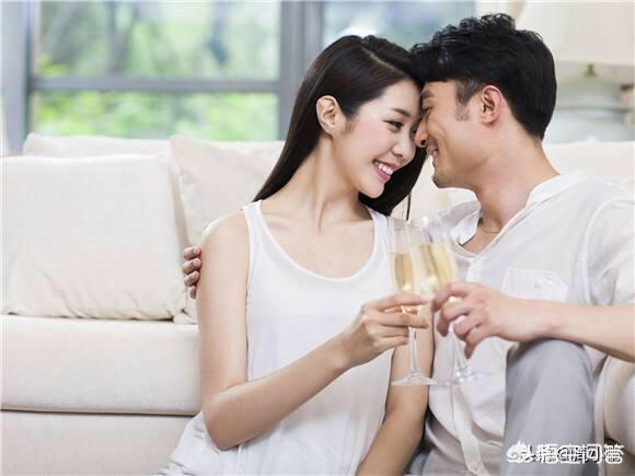 章泽天男友:章泽天已经为人母，却还保持着少女感，是怎么做到的