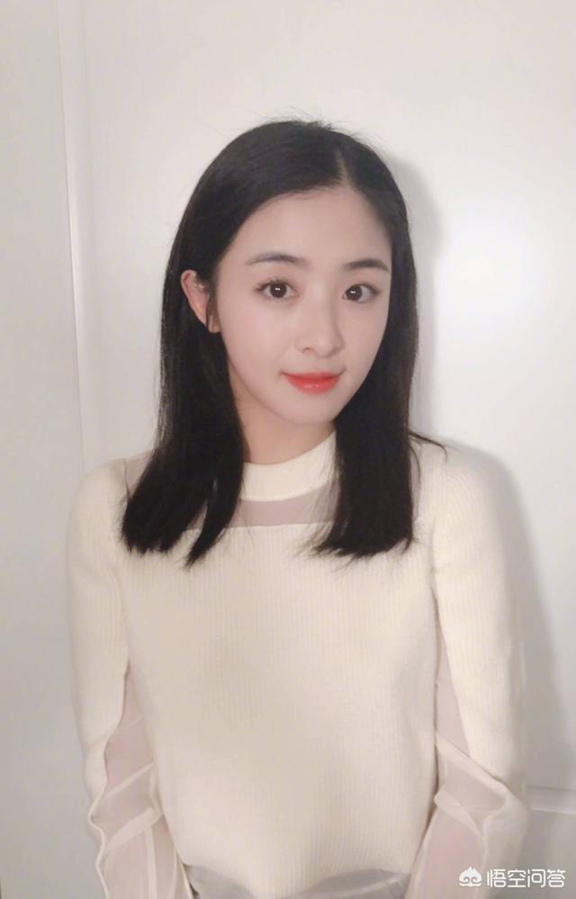 张含韵袁野:背靠刘德华、赵丽颖，绯闻男友是郭麒麟，张含韵怎么就红不了？