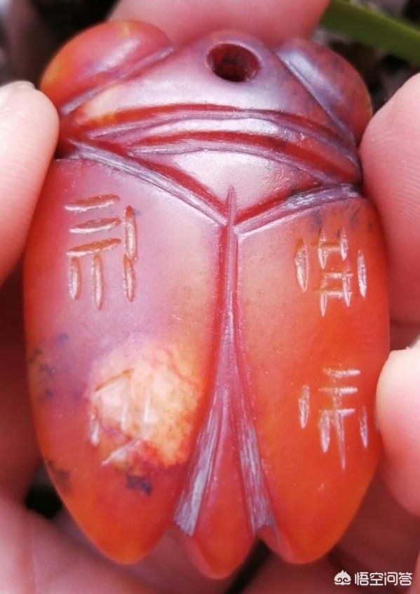 对中国玉文化的认识2000字,古玉和新玉哪个更值得收藏？