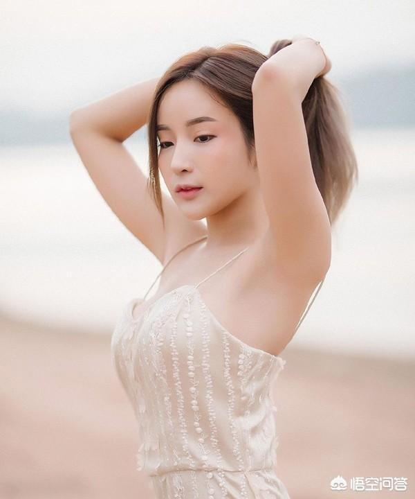 周楚楚透视装:媳妇或女朋友穿得太性感，你愿意让她们出门吗？