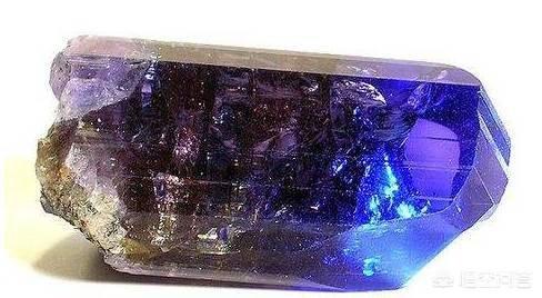 坦桑蓝宝石价格:坦桑尼亚蓝宝石简介和由来？