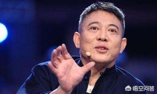 甄子丹对打视频:吴京和甄子丹对打视频 实战的话，你觉得甄子丹和吴京谁更厉害？