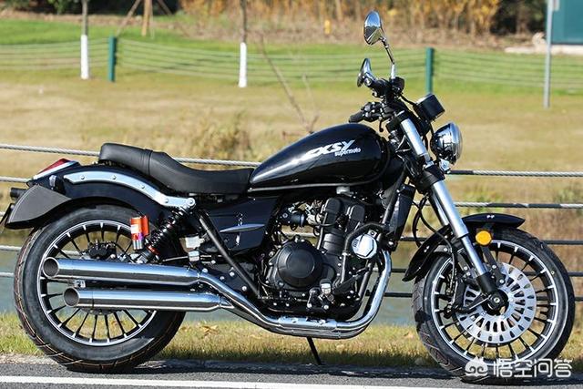 头条问答 - 本人34岁,想买一辆太子摩托车,外形好看,可以长途,带一人