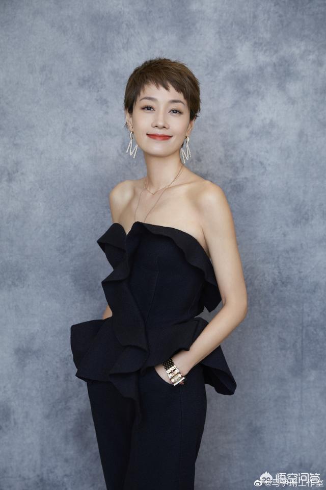 短发型女图片<a href=https://maguai.com/list/50-0-0.html target=_blank class=infotextkey><a href=https://maguai.com/list/50-0-0.html target=_blank class=infotextkey>时尚</a></a>气质:女生短发想烫发，除了纹理烫，还有哪些<a href=https://maguai.com/list/50-0-0.html target=_blank class=infotextkey><a href=https://maguai.com/list/50-0-0.html target=_blank class=infotextkey>时尚</a></a>不老气的烫发？(除了纹理烫还有什么烫)