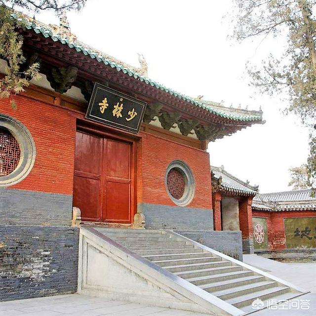 铁罗汉灵异事件:梅良祖武功高过卧佛昆仑僧吗？