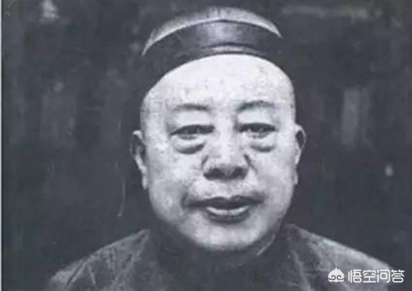 洪尧个人资料:凤囚凰是分了两个故事演的吗？有关联吗？