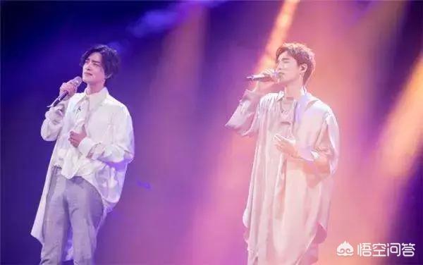 谭元元小三:如何看待韩雪主演音乐剧《白夜行》假唱？