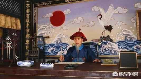 于成龙要杀赫里,他作为江宁大将军,正一品官员,为什么不调军队阻挡？