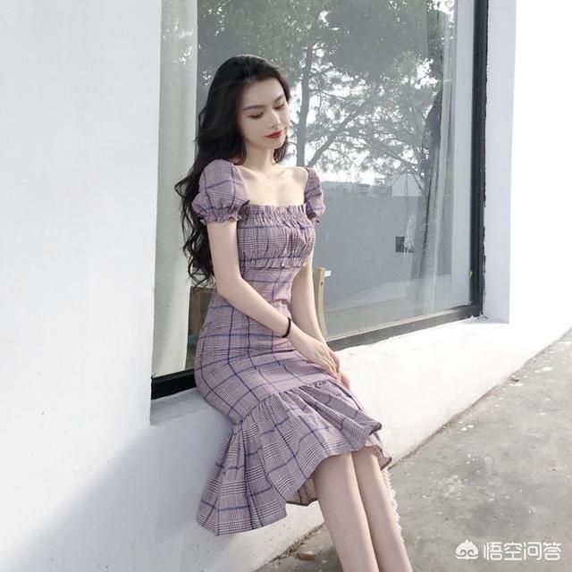 紫色和什么颜色最配，紫色衣服或者鞋子怎么搭配衣服好看