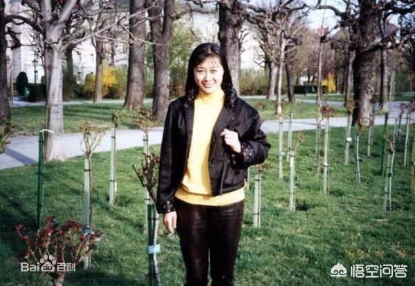 美名厨节目遭停播:曾经风靡一时的央视曲艺栏目《曲苑杂坛》，是什么原因导致停播了