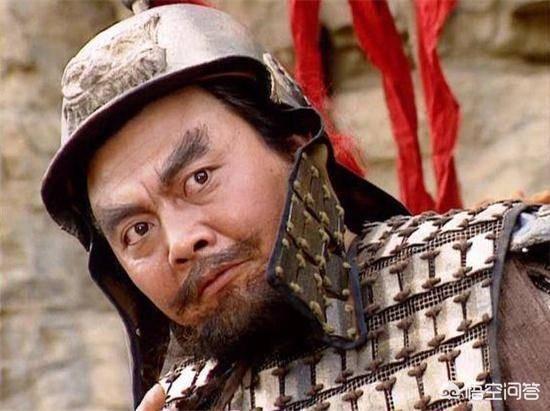 马超之死:少年马超扎死一将活捉一将，小霸王夹死一将吓死一将，哪个厉害