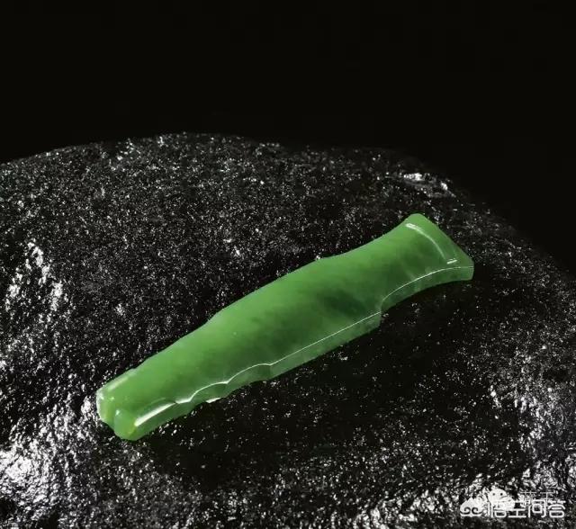 和田碧玉什么颜色最贵,和田玉哪种颜色最好，为什么？