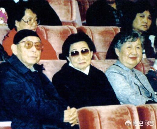 于凤至:少帅张学良的最爱妻子是谁，于凤至和赵一荻谁漂亮？