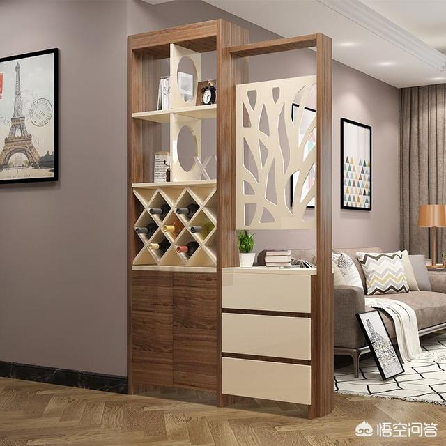 李秀玲扮演者:开门就是客厅和厨房，该怎么设计？
