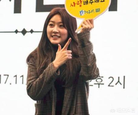 金艺纶:如何评价韩国演员金赛纶的长相？