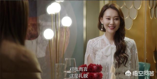 丹尼斯吴个人资料:网剧《热搜女王》中的角色或情节在现实娱乐圈中有真实的吗？