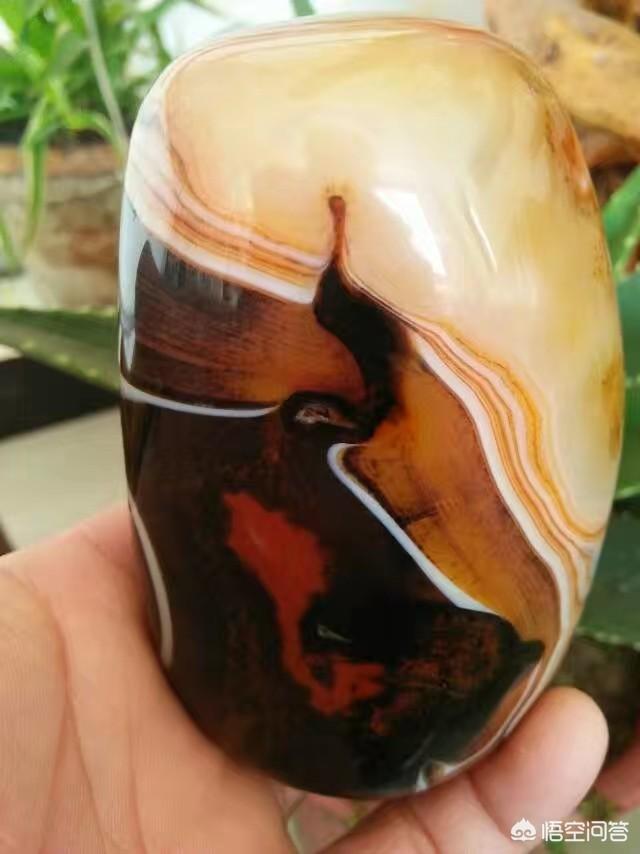 玉石排行榜前十名,中国前十大知名天然奇石种类有哪些？