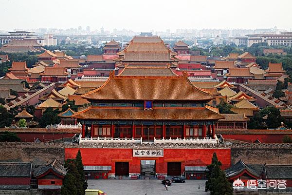 冯玉祥死因:冯玉祥当年赶出逊帝，是为了故宫的珍宝吗？