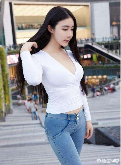 母狗般的教师阿姨:为什么有些中年女人还会有少女感？