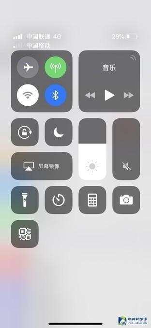 95成都僵尸:想入手XR，但是都在说信号不好，到底怎么样