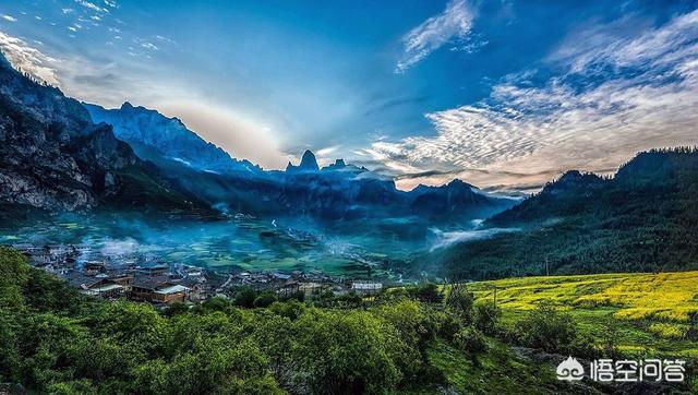 河西走廊之梦,七八月份适合去哪里旅行？