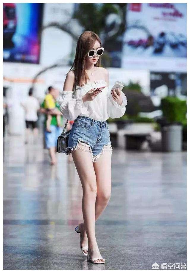梅根福克斯老公:女生穿牛仔裤真的那么性感吗？