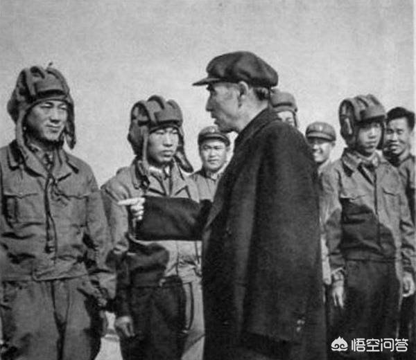 鄢波被砍:期待爱情，但不向往婚姻，是为什么呢？