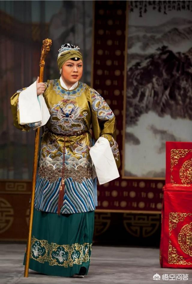 杨家将佘老太君真的百岁挂帅吗