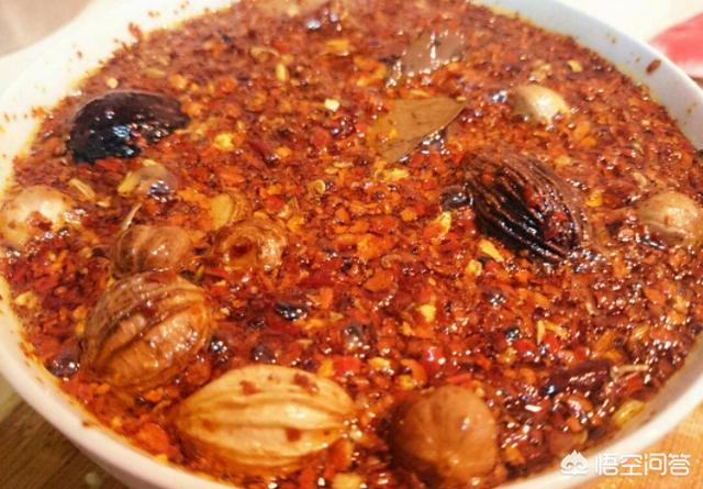在家如何做好吃的辣椒油，饭店的辣椒油为什么那么香放的有什么添加剂
