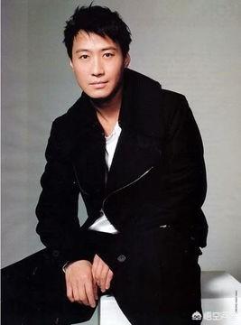同是华语歌坛流行天王,你觉得郭富城和黎明相比谁的歌曲更加流行？
