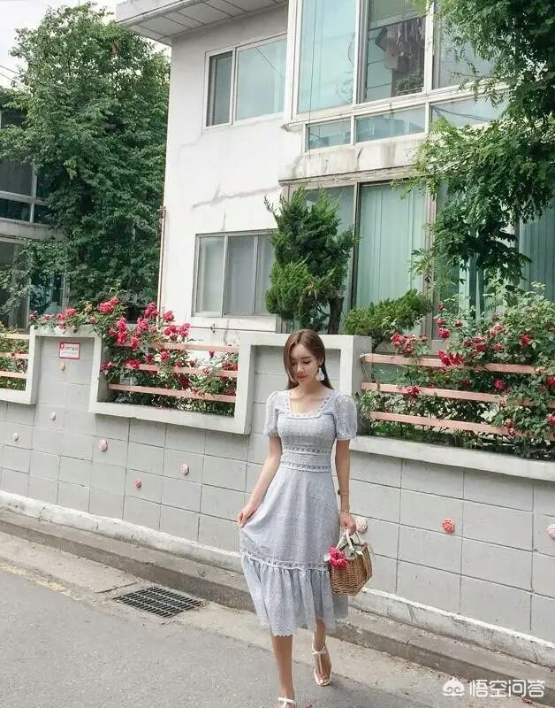 人像摄影后期，你会保留自己真实一面，还是会把脸部的痘斑、皱纹都去除，还是三分修？