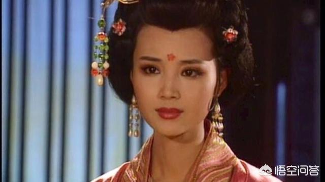 上官婉儿墓葬:历史上极受武则天宠信的上官婉儿，为何被罚黥刑，险遭毁容？