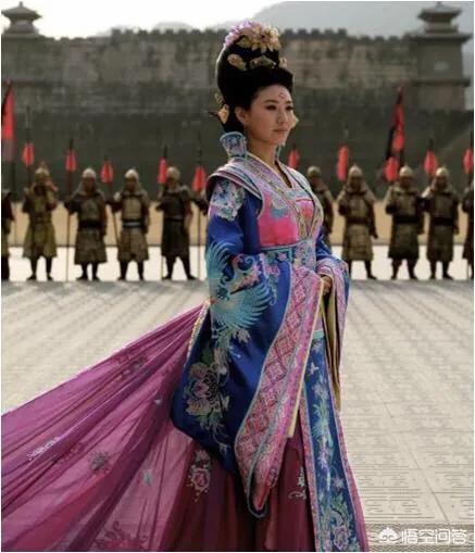 上官婉儿是怎么死的:武则天是上官婉儿的杀父仇人，为何上官婉儿放弃了报仇？