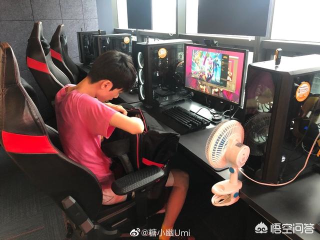 英雄联盟:有人问Doinb回国服役会不会被整,他回答:在韩国连网吧都不敢去。为什么？