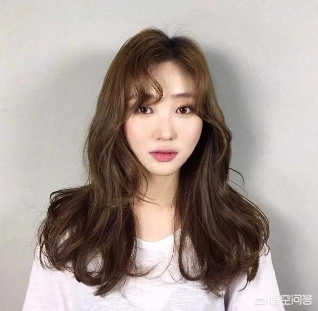 头发造型图片,长脸额头大的女生适合什么发型？